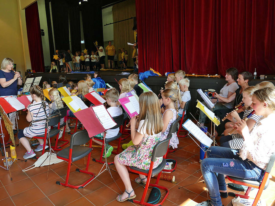 Kindergartenfest zum 125-jährigen Jubiläum (Foto: Karl-Franz Thiede)